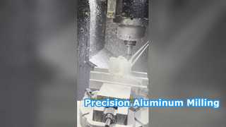 มองเครื่องจักรพลาสติก