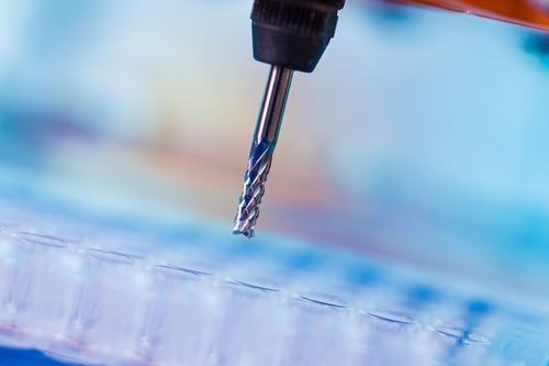 บล็อกบริษัทล่าสุดเกี่ยวกับ การกลึงพลาสติกด้วยเครื่อง CNC: เทคนิคสำคัญที่คุณควรรู้