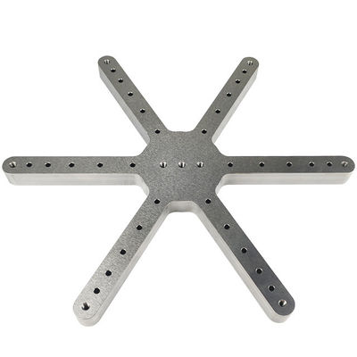 ราคาดี การแปรรูปสกรู CNC ความแม่นยําสําหรับความอดทนการบิน 0.01-0.005 มม และกระบวนการ deburring ออนไลน์